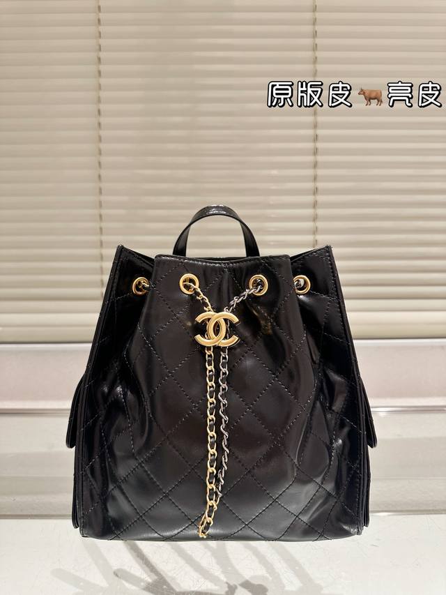 Original version cowhide Chanel bucket backpack & Cocohandle The color is very f