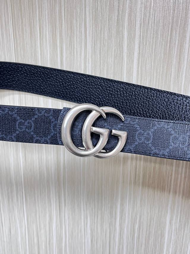 -Gg Marmont series buckle double-sided belt, one side embellished with the brand