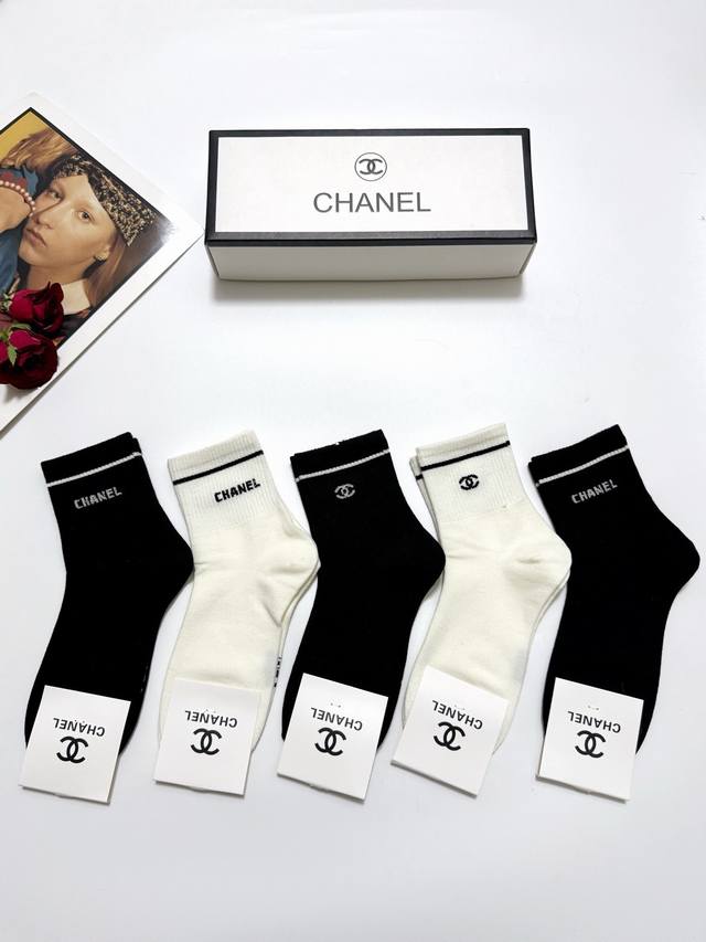 with packaging 5 pairs per box Chanel classic letter logo pure cotton short soc