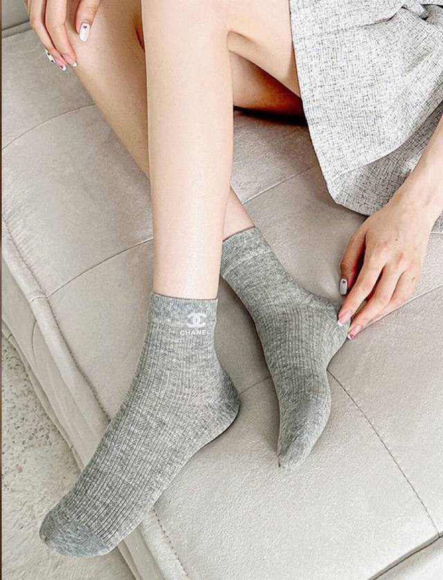 comes with packaging 3 pairs per box Chanel classic letter logo pure cotton boa