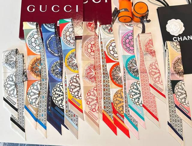 Kaleidoscope effect Twilly Hermes 2025 100% mulberry silk, 18 momme twill silk