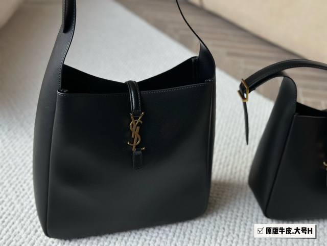 Upgraded cowhide version with box Upgraded cowhide version with box Size: 22*21c