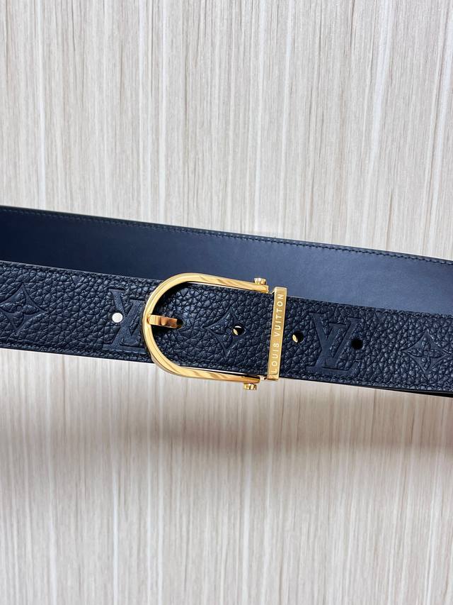 New style of the season, 3.5 litchi pattern embossed, imported calfskin on the