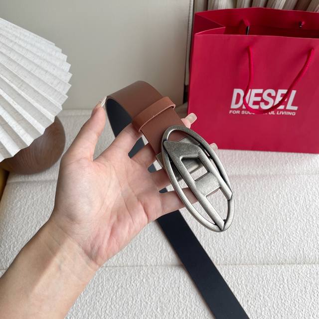 Diesel new logo buckle leather belt imported tree paste leather boutique rotatin