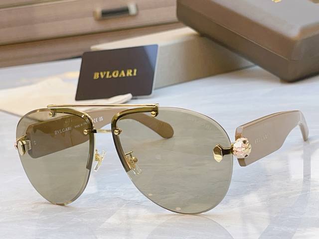 Bvlga* Bulgari new sunglasses, Model: Bv 40091U, Size: 63 mouth 13-140 DDD