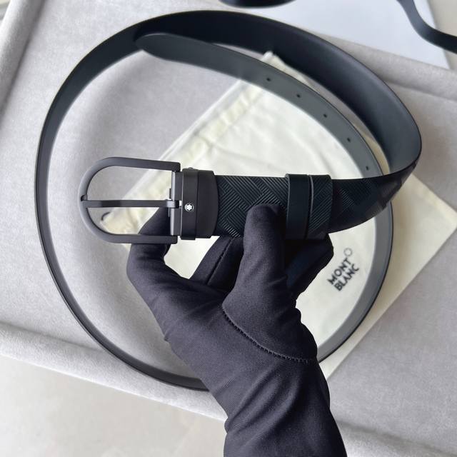 Style Collection Classic Black Belt with Horseshoe Buckle 35mm A reliable compa