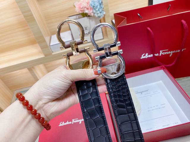 Ferragamo universal style Width: 3.4cm New pure cowhide with new elegant and ex