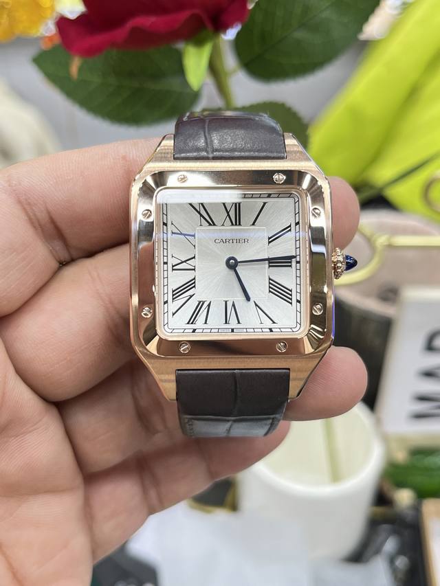 F1女山度士中号玫瑰金43.5Mm*31.4Mm