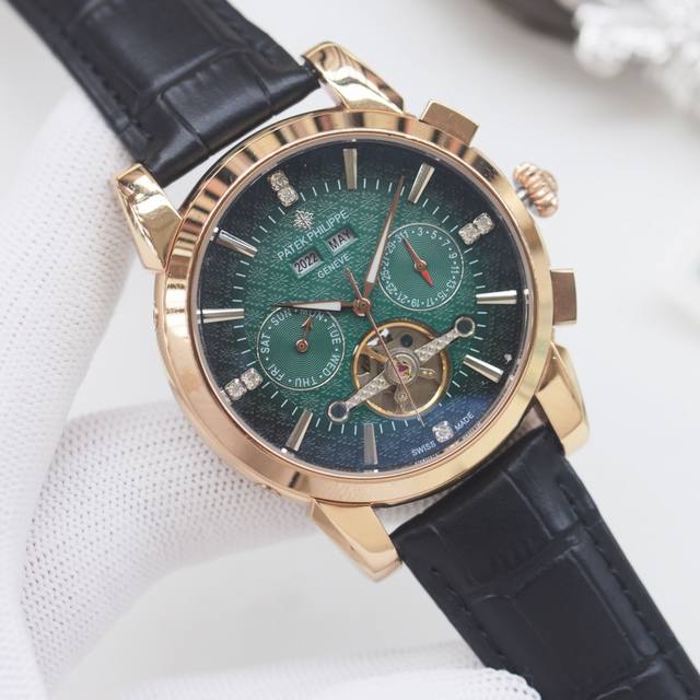 品牌：百达翡丽-Patek Philippe 类型：男士腕表 壳套：顶级版316精钢L 表带：进口小牛皮表带 机芯：全自动进口机械机芯 镜面：矿物质防刮镜面玻璃