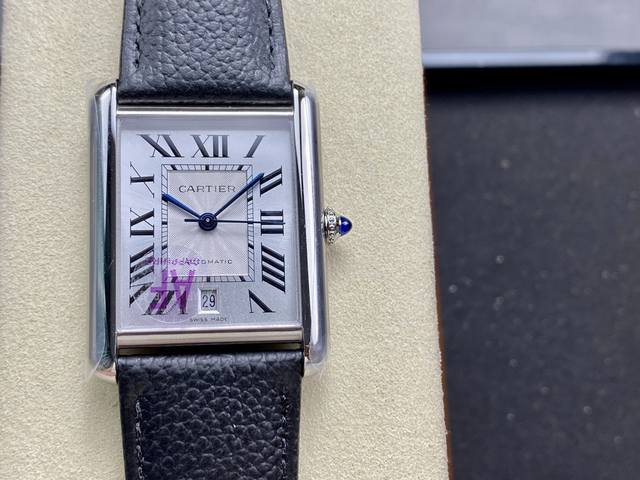 Af 新款男士渴望和平、反对战争！Af完美展现坦克系列低调而不奢华的复古风格 卡地亚Tank坦克系列腕表 表壳 大号：41Mm*31Mm，打破了传统腕表表身的圆