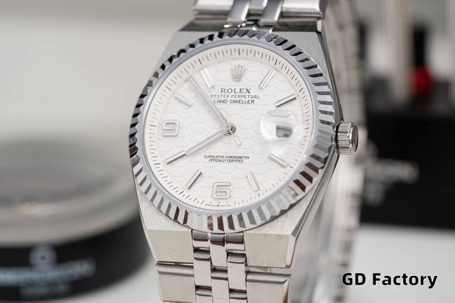 品控 2025官方历史性创新爆款 陆使型全网独家首发西铁城机芯大量到货 外观细节与原装一致 内置全新西铁城机芯 Gd厂再次进一步诠释西铁城机芯腕表的品质、价值的