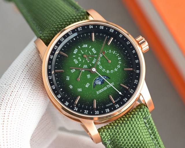 Ap爱彼Code11.59系列26394男士腕表！完美与个性的体验！ 1直径41Mm！表面玻璃采用水晶蓝宝石玻璃。 2搭载定制版Caliber5134机芯 3日