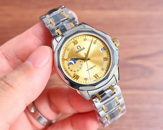 品牌：欧米茄 Omega 系列：女装蝶飞时尚腕表Xt2 机芯：西铁城8217机芯零返修 壳套：316精钢材质 蓝宝石玻璃 皮带：牛皮皮带 针扣 尺寸：女直径32