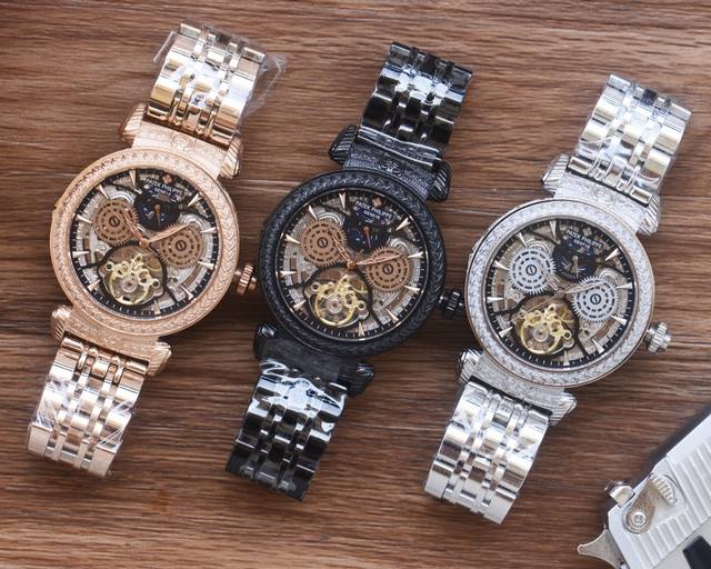 同价 男人挚爱 镂空腕表 最新 ：百达翡丽最佳设计独家首发 类型 ：精品男士腕表 表带 ：316精钢表带 机芯 ：全自动机械机芯 镜面 ：矿物质强化玻璃 更高清