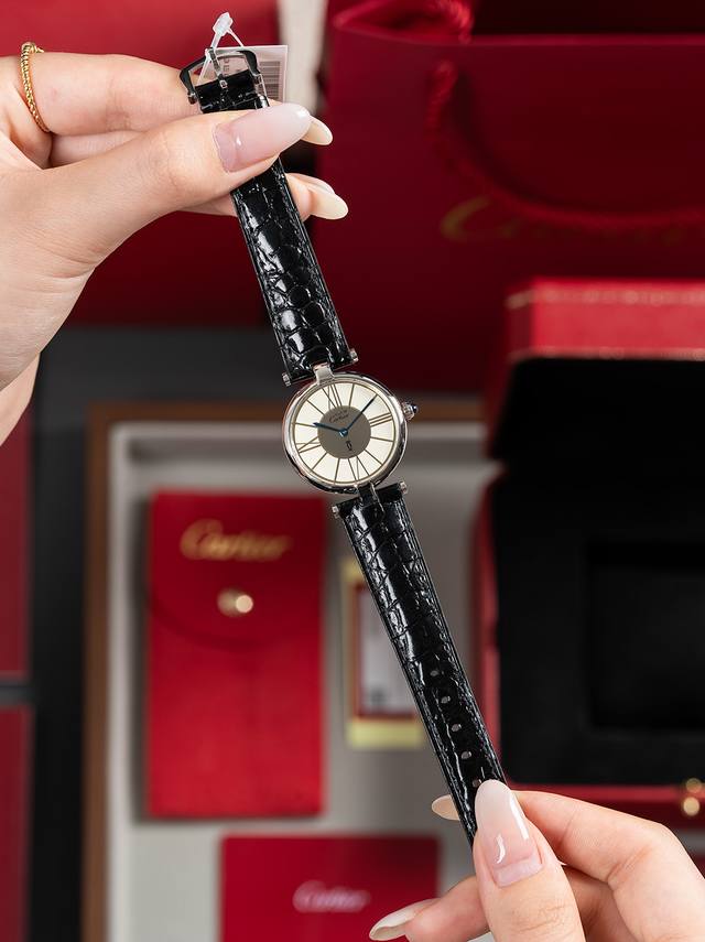 P白壳 ，金壳 绝美的卡家Must Be中古表，爱到心坎里啦 上手一整个被美到了非常个性有态度，审美超级在线的一款中古小金表 台湾厂瑞机蓝宝，原版三件套1：1开