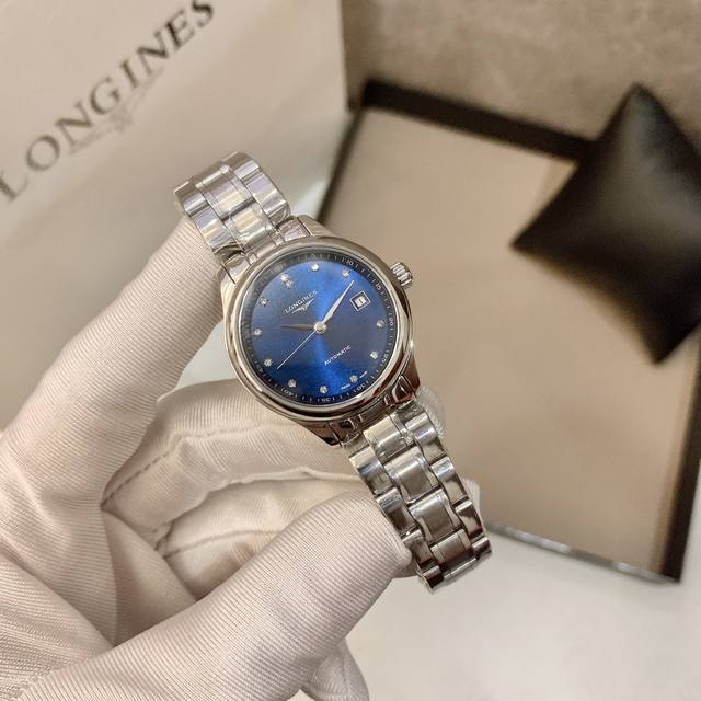 赵丽颖优雅同款 Longines 名匠系列经典腕表，完美定义优雅。气质女神不二之选Elegance Is An Attitude优雅态度、真我个性。这是浪琴表的