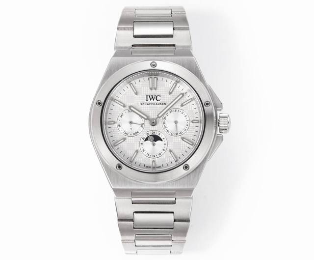 又一次“工程”万年！再一次尽善尽美！ Iwc万国表全新工程师系列，致敬：杰罗 达尊的经典设计！ 1 机芯 采用8 型自制机芯，其机芯运转稳定，走时精准，几乎零返