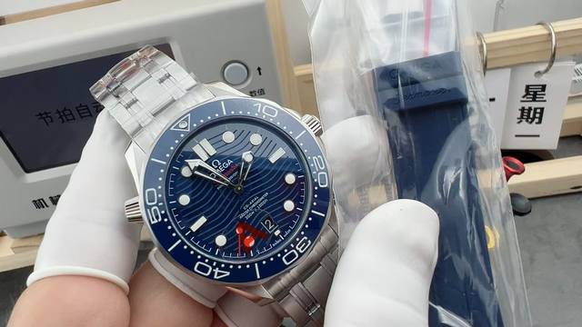 Vs 欧米茄 海马 米，V4版 蓝面 8800一体机 出货实拍