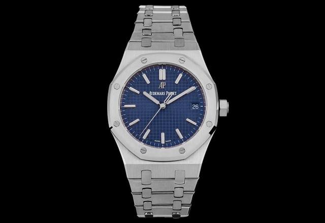 Audemars Pigue 爱彼皇家橡树系列 0 市面钢表的巅峰之作 卫冕“钢”王 拆解开模，尺寸4 Mm，重量170G与同步！ 还原表壳的每一处细节，尽显完