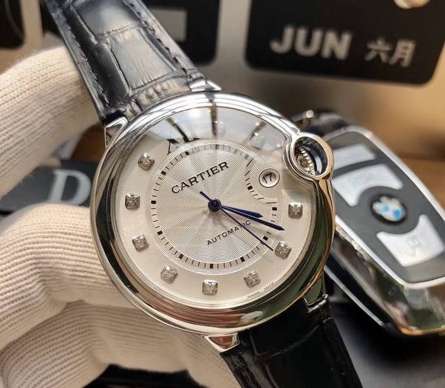 卡地亚蓝气球系列，男款42Mm 细节打磨，水珠 鱼眼泡 玻璃镜面，烧钢蓝指针颜色，把头弧度