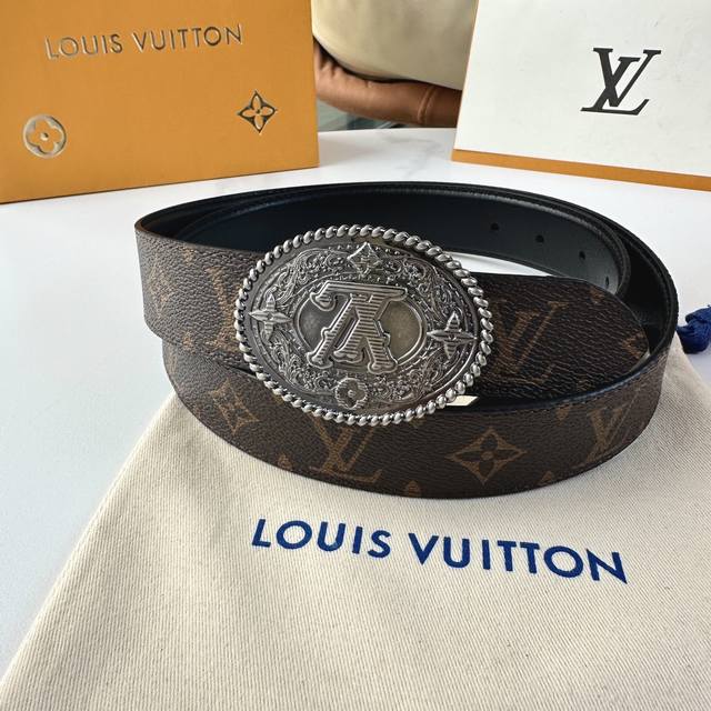 Original packaging L0Uis Vuitt0N This season's new belt is 35mm wide and made o