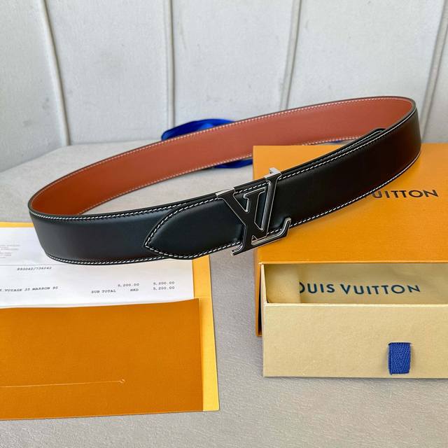 Original packaging L0Uis Vuitt0N This season's new men's belt, 40mm wide, doubl