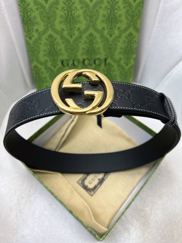 Gucci: Original embossed top-grain cowhide leather with a plain-grain bottom li