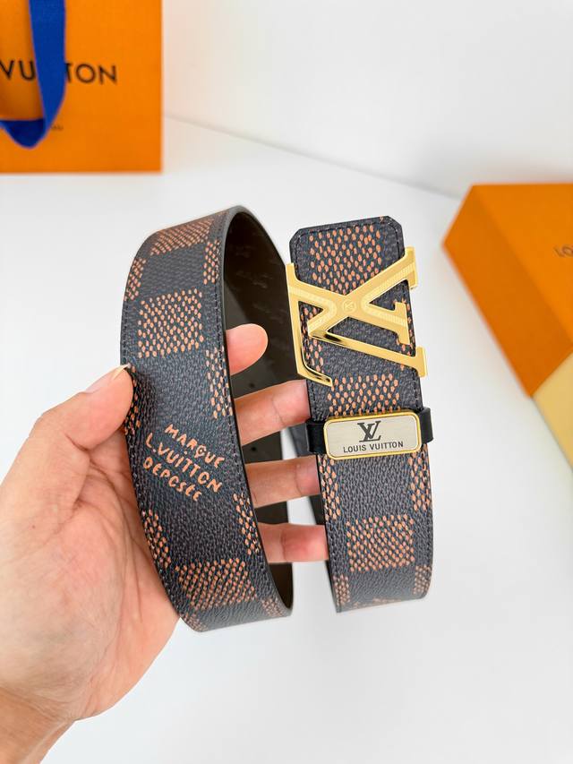 Product Name: Lv..Louis..Vuitton belt original Model: Buckle, classic pure steel