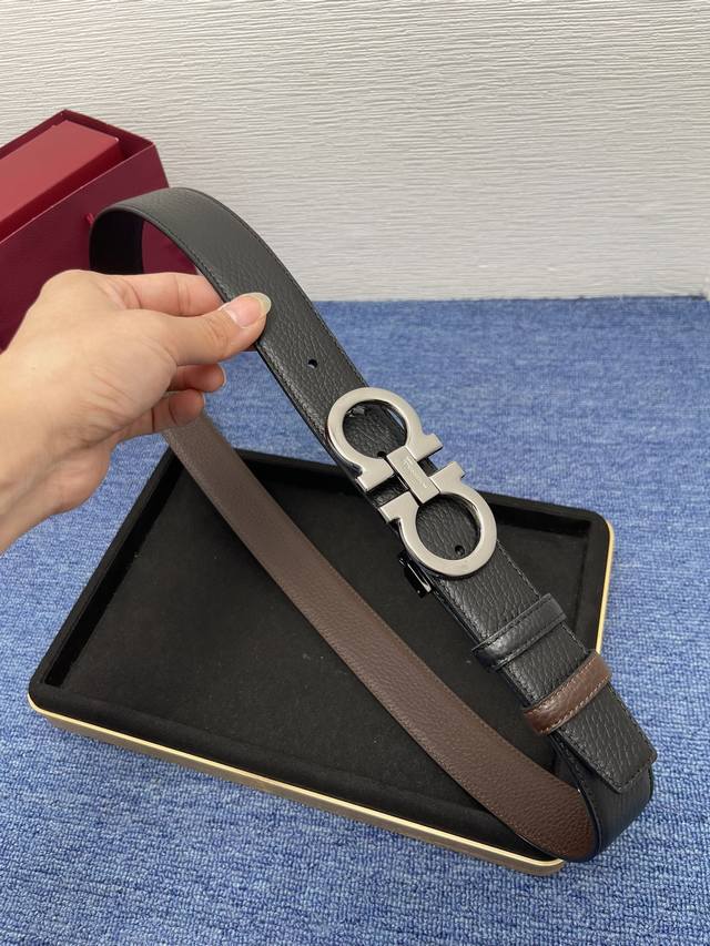 550120Brand: Salvatore Ferragamo: Made of original single-layer cowhide with lyc