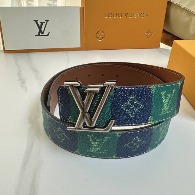 Original packaging L0Uis Vuitt0N counter's latest upgraded version, 40mm wide,