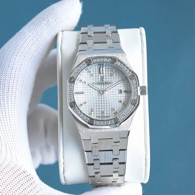 金银同价 Audemars piguet爱彼 皇家橡树系列67651Or女士石英腕表～闪耀登场！女神百搭款，闪闪惹人爱！ 重金购入正品拆解开模，全程Cnc无死角