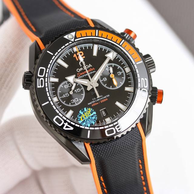 皮带 ，钢带 欧米茄海马宇宙600米男士计时 45.5Mm 腕表 真正的原版一比一开模，所有功能及外观与原版一致 3位计时分针，归0时两支针同时归0，6位计时，