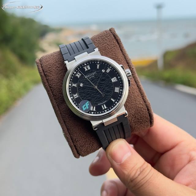 Cf新品发布会，宝玑-Breguet 航海Marine航海系列5517款腕表，航海天文钟的起源作品，“时计本是兵家利器”说的就是这款腕表，钟表界的巨作。工厂p全