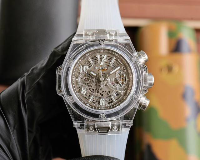 V2版少量到货 Hb 恒宝宇舶表年度最佳复刻作品 宇舶Big Bang系列411.Jx.4802.Rt“全透明腕表” 精彩细节 1.还原正品表盘后龙飞凤舞的镂空