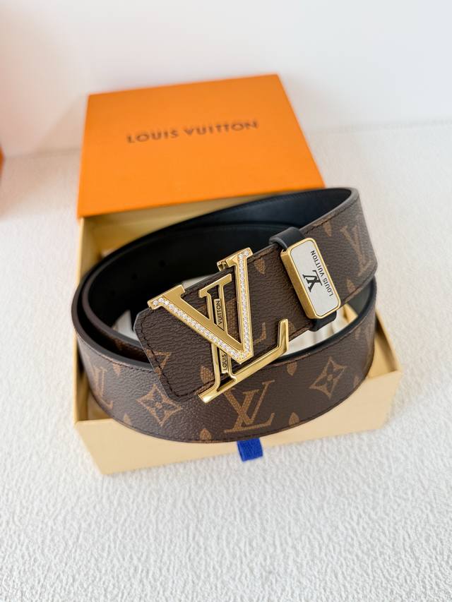 Product Name: Louis Vuitton Belt - Original Single Belt Model: Hook, Classic Pur