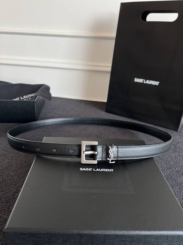 Saint Laurent 2.0Cm, Ddd