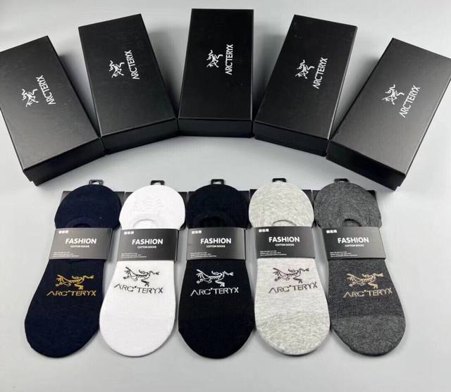 New Arc'teryx men's invisible socks, made of pure cotton, featuring the classic