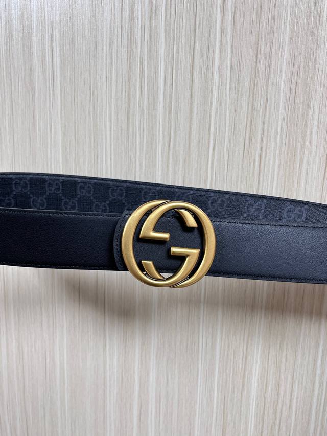 New for the season! This eye-catching men's belt is part of the 2026 Early Sprin