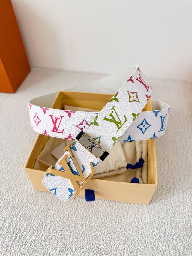 Product Name: Louis Vuitton Belt - Original Single Belt Model: Hook, Classic Pur