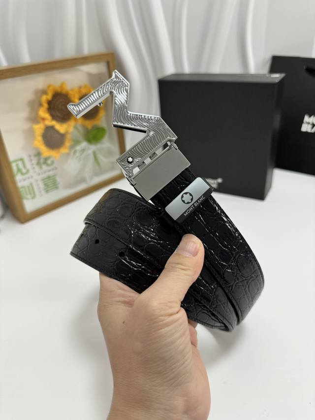 Product Name: Montblanc Material: 100% top-grain cowhide belt, guaranteed genuin