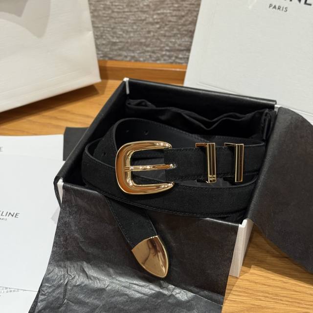 Western Medium 25mm Leather Belt (Ddd) This belt is made of suede cowhide leathe