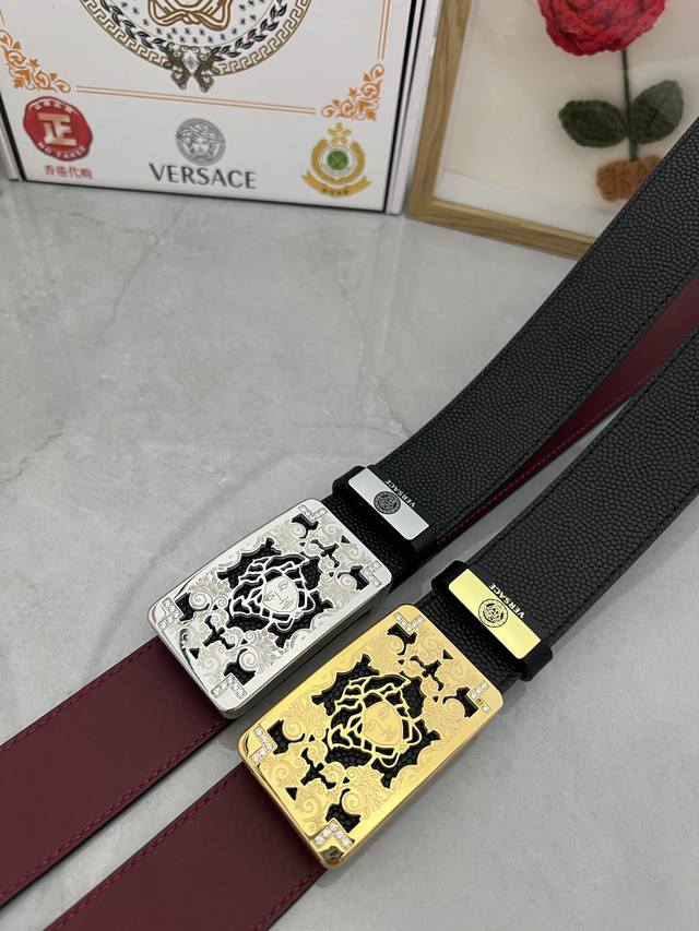 Product Name: Versace (Ddd) Material: 100% top-grain cowhide belt, guaranteed ge
