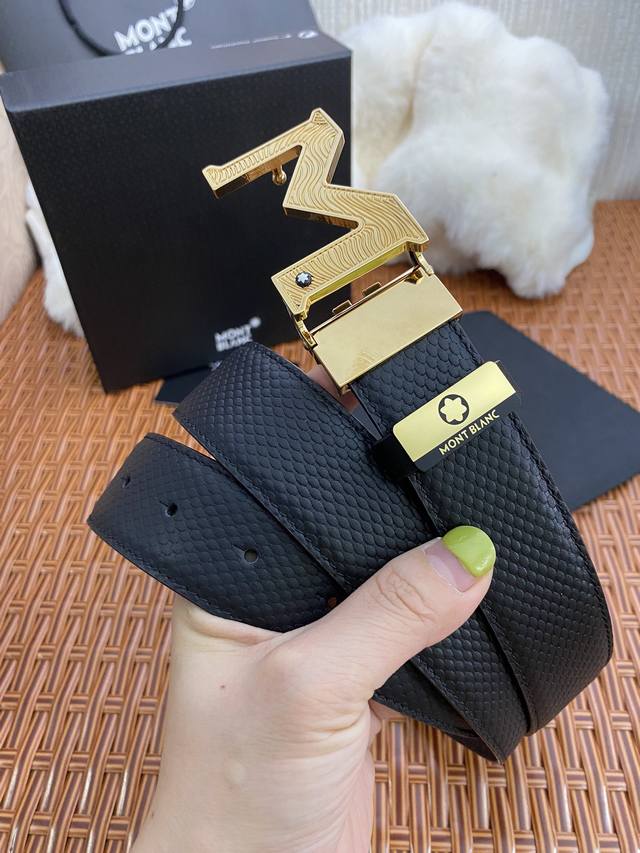 Product Name: Montblanc Original Material: 100% top-grain cowhide belt, guarante