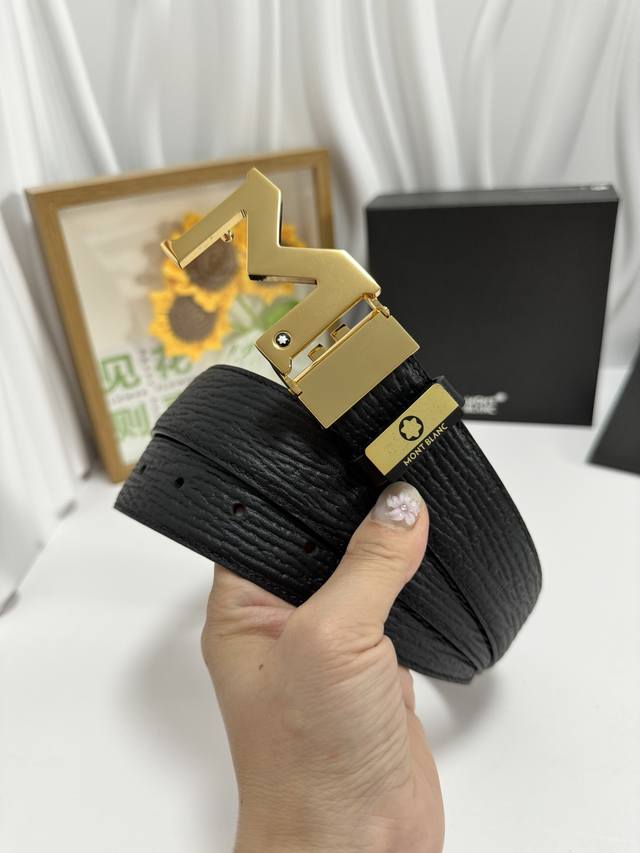 Product Name: Montblanc Material: 100% top-grain cowhide belt, guaranteed genuin