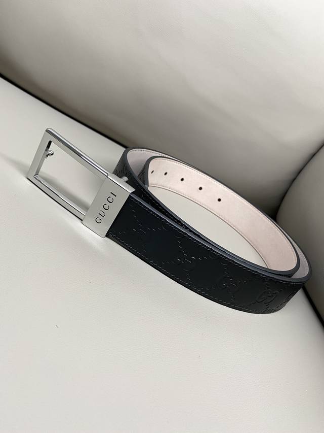 Gg Gucci 3.5cm wide imported cowhide hot-embossed belt with exquisite hardware.