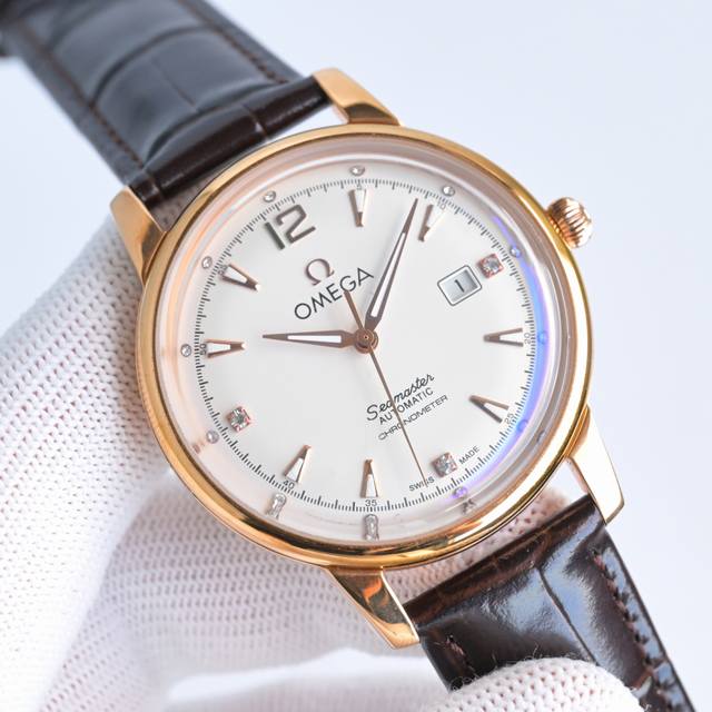 白 金 欧米茄 Omega 锅盖玻璃 9015 升级版高级自动腕表！ 1团队历时9个月精心设计，敢为人先，力求完美，突破多层技术瓶颈 2 市场独家最新锅盖玻璃材