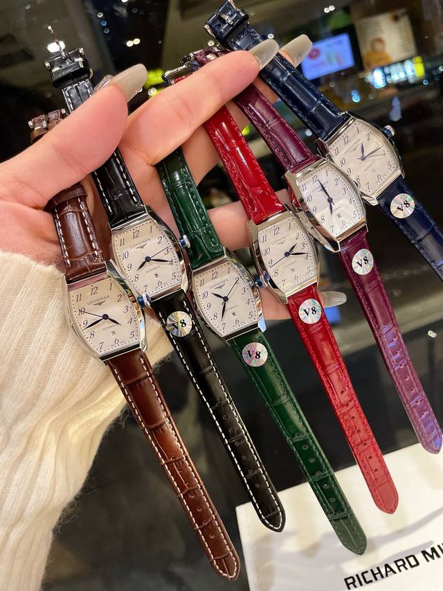 金+20钻20 V8台湾厂 最新典藏酒桶腕表七夕最浪漫礼物 火爆上线 Longines浪琴典藏系列女士石英表女腕表 认准品质 26Mm表壳官方一致 尺寸官方一致