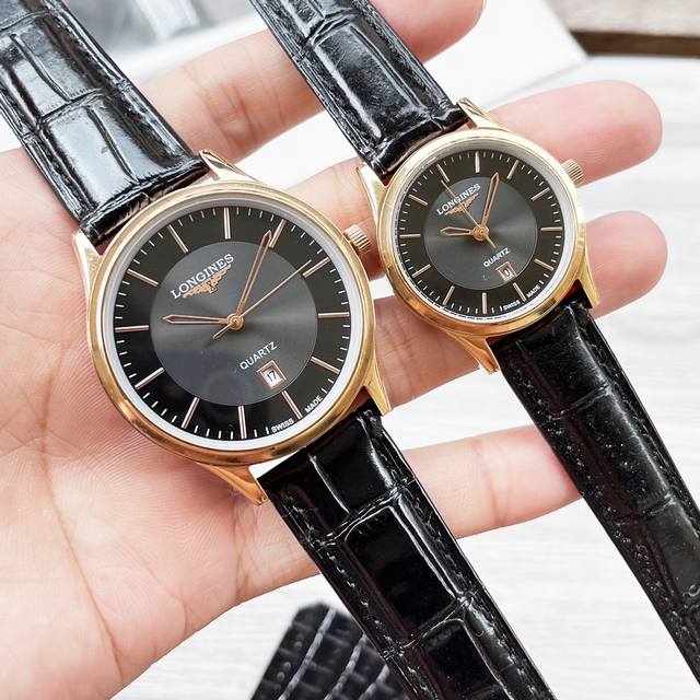 金壳+20钢带20 浪琴 情侣腕表 原装进口石英机芯 矿物质玻璃镜面 316L精钢表壳 直径男40Mm女30Mm 厚8Mm如果今天的阳光停止了它耀眼的光芒。那么