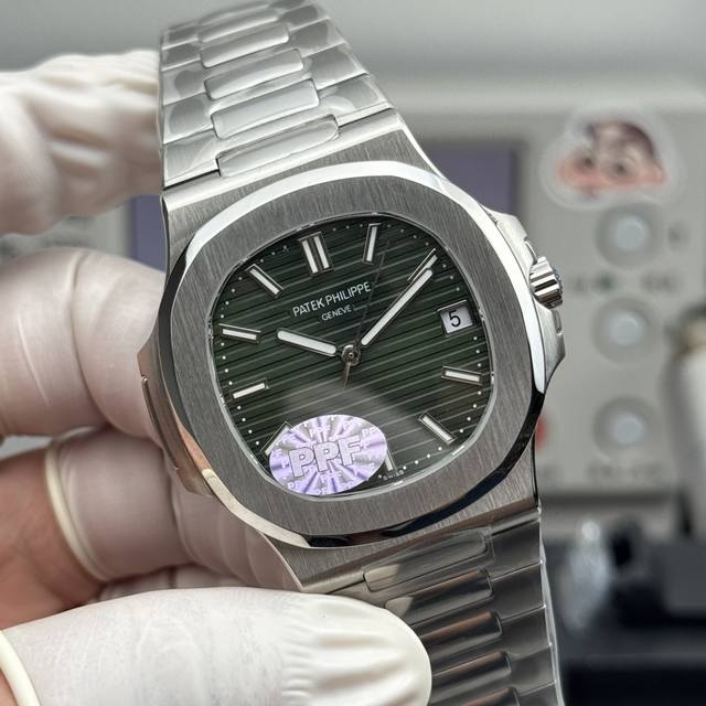 一体 ，不秒停+50，新扣+50。 Ppf-百达翡丽鹦鹉螺 搭载324一体机芯 直径40毫米 厚度8.3毫米。