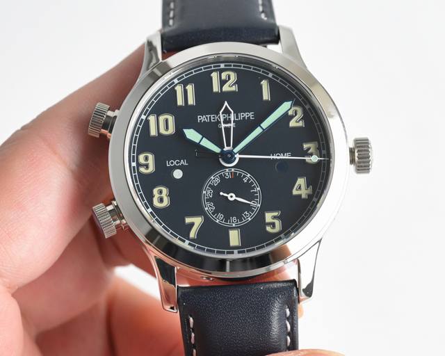 白壳 玫壳+50 Pp厂百达翡丽5524G，一款集创新技术，实用功能独特设计于一身的运动顶级腕表。40.8的毫米直径，不锈钢材质，经过抛光和拉丝交替处理，层次感